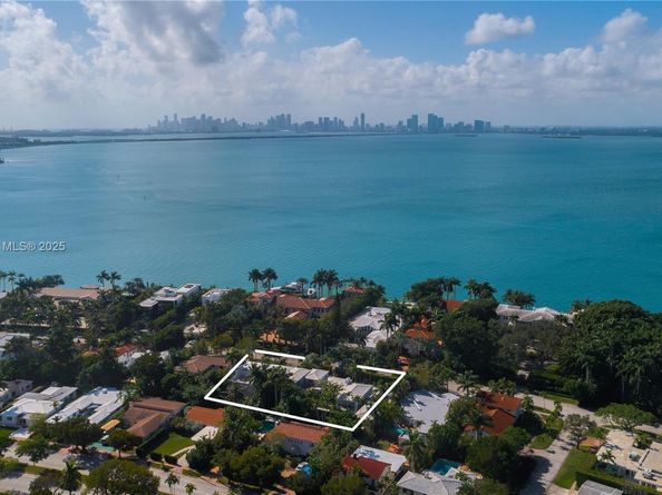 5763 N Bay Rd, Miami Beach FL 33140