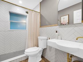 1012 NE 2nd Street, Hallandale Beach FL 33009