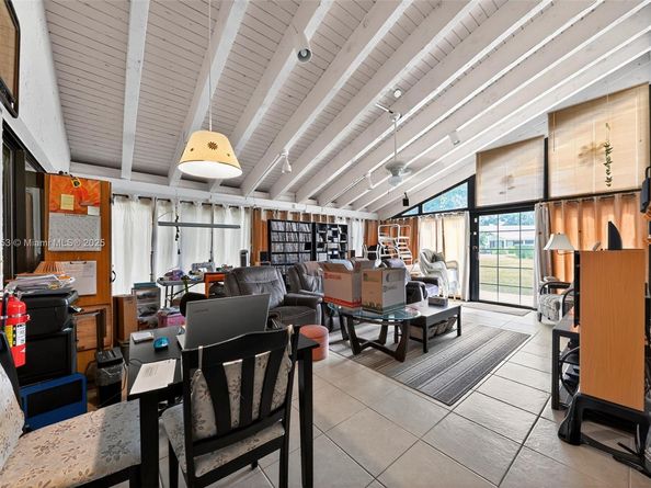 5665 Lakeview Mews Dr, Boynton Beach FL 33437