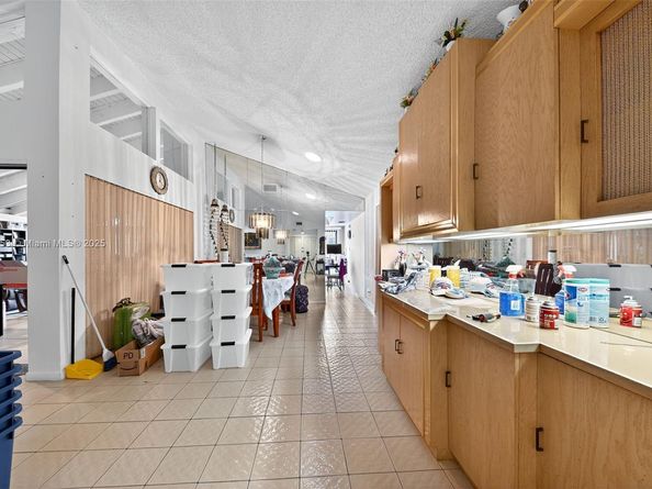 5665 Lakeview Mews Dr, Boynton Beach FL 33437