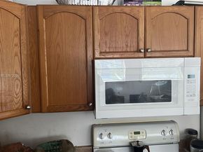 7304 SW 82nd St A210, Miami FL 33143