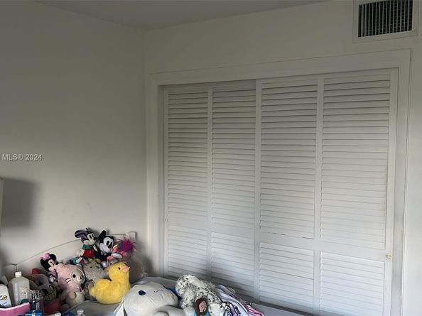 7304 SW 82nd St A210, Miami FL 33143