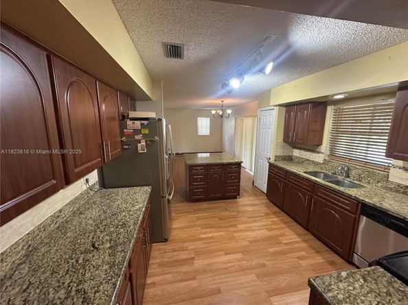 2660 Huron Way, Miramar FL 33025