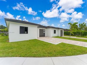 12105 SW 93rd st, Miami FL 33186