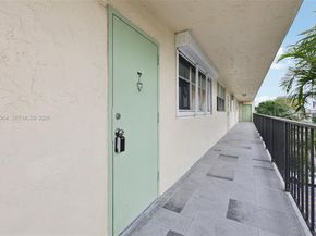 5300 NE 24th Ter 428C, Fort Lauderdale FL 33308