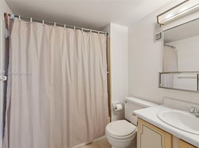 5300 NE 24th Ter 428C, Fort Lauderdale FL 33308