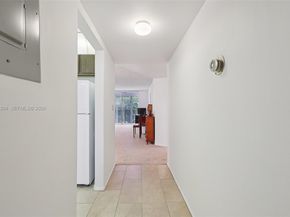 5300 NE 24th Ter 428C, Fort Lauderdale FL 33308