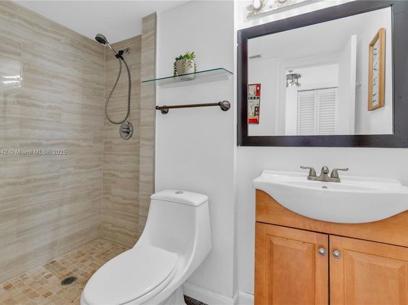 2829 Indian Creek Dr 1110, Miami Beach FL 33140