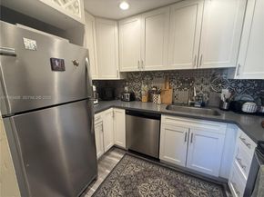 7823 Miller Dr C207, Miami FL 33155