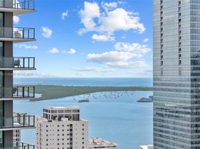 60 SW 13th St 3414, Miami FL 33130