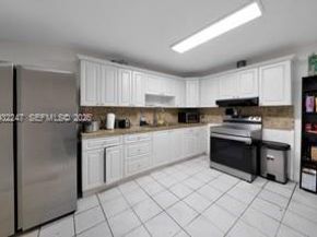 4457 NW 185th St, Miami Gardens FL 33055