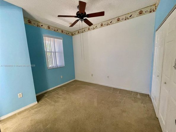 4203 NE 22nd Dr, Homestead FL 33033