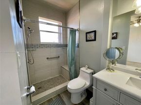 4203 NE 22nd Dr, Homestead FL 33033