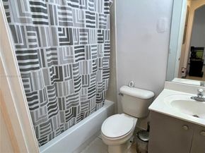 4203 NE 22nd Dr, Homestead FL 33033