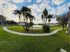 411 S Hollybrook Dr 305, Pembroke Pines FL 33025