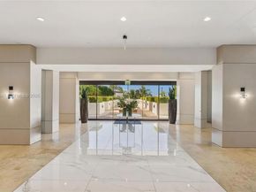 1000 W Island Blvd 2806, Aventura FL 33160