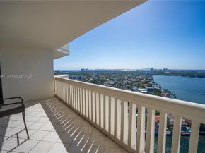1000 W Island Blvd 2806, Aventura FL 33160