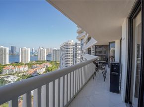 1000 W Island Blvd 2806, Aventura FL 33160