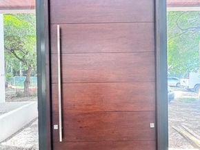 6675 SW 96th St, Pinecrest FL 33156