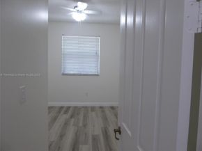 1037 NE 42nd Pl, Homestead FL 33033