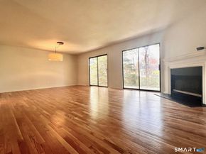 320 Strawberry Hill Avenue 16, Stamford CT 06902
