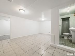2776 E Main Street, Bridgeport CT 06610