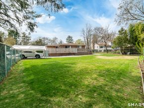 2776 E Main Street, Bridgeport CT 06610