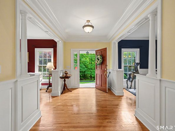 281 Newtown Turnpike, Redding CT 06896