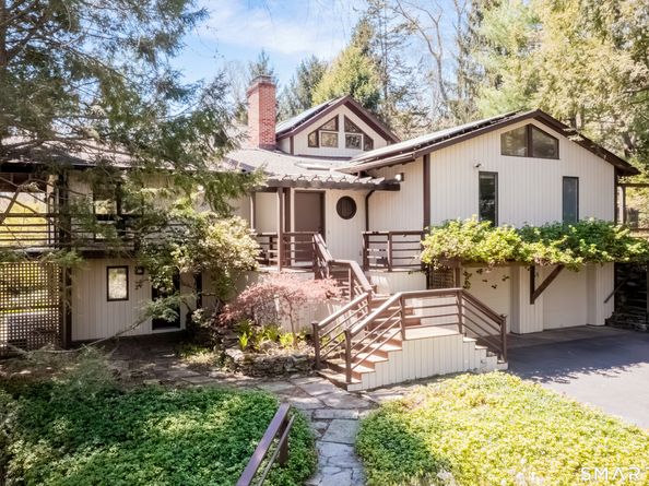 155 Labbance Lane, Fairfield CT 06824