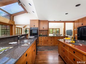 155 Labbance Lane, Fairfield CT 06824