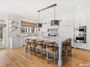 550 Penfield Road, Fairfield CT 06824