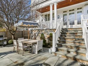 550 Penfield Road, Fairfield CT 06824