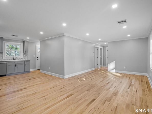 9 Pleasant, Bethel CT 06801