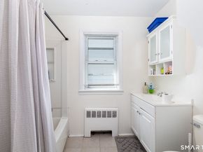 Undisclosed Address #24168579, New Canaan CT 06840