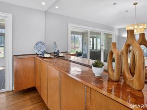112 Calico Lane, Fairfield CT 06824