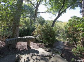 21 Laurel Lake E, Weston CT 06883