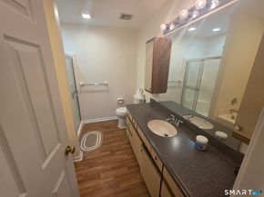 136 Deer Hill Avenue 308, Danbury CT 06810