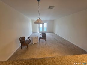 136 Deer Hill Avenue 308, Danbury CT 06810