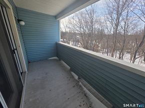 136 Deer Hill Avenue 308, Danbury CT 06810