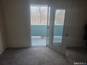 136 Deer Hill Avenue 308, Danbury CT 06810