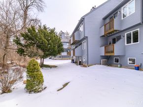 81 Wolfpit Avenue APT B3, Norwalk CT 06851