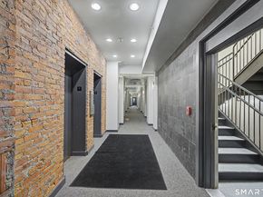 881 Lafayette Boulevard 4L, Bridgeport CT 06604