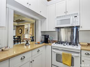 50 Stone Ridge Way 2A, Fairfield CT 06824