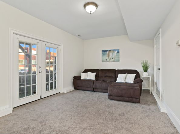 65 Thorpe Street, Fairfield CT 06824