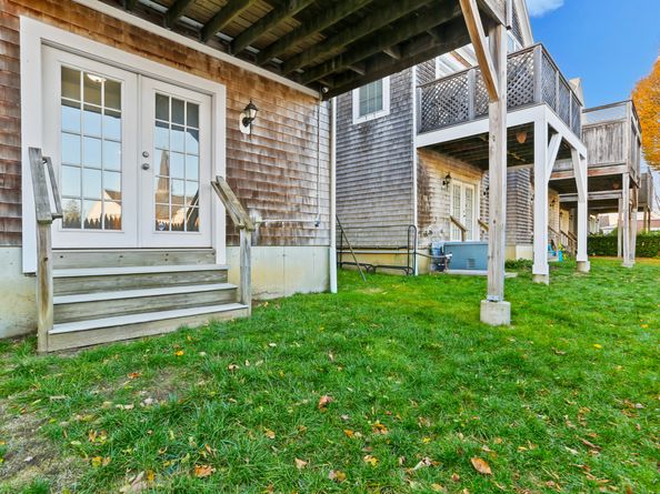 65 Thorpe Street, Fairfield CT 06824