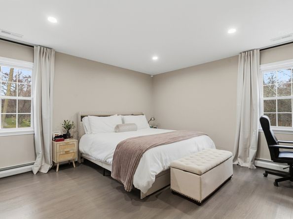 5 Nyselius Place, Stamford CT 06905