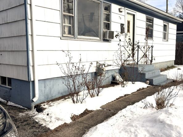 Undisclosed Address #24146799, Danbury CT 06810