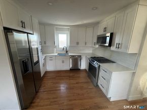 35 Knapps Highway, Fairfield CT 06825