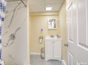 4 Edmond Road, Bethel CT 06801