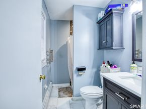 4 Edmond Road, Bethel CT 06801